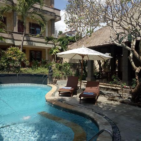 Ellies Hotel Nusa Dua  Ngoại thất bức ảnh