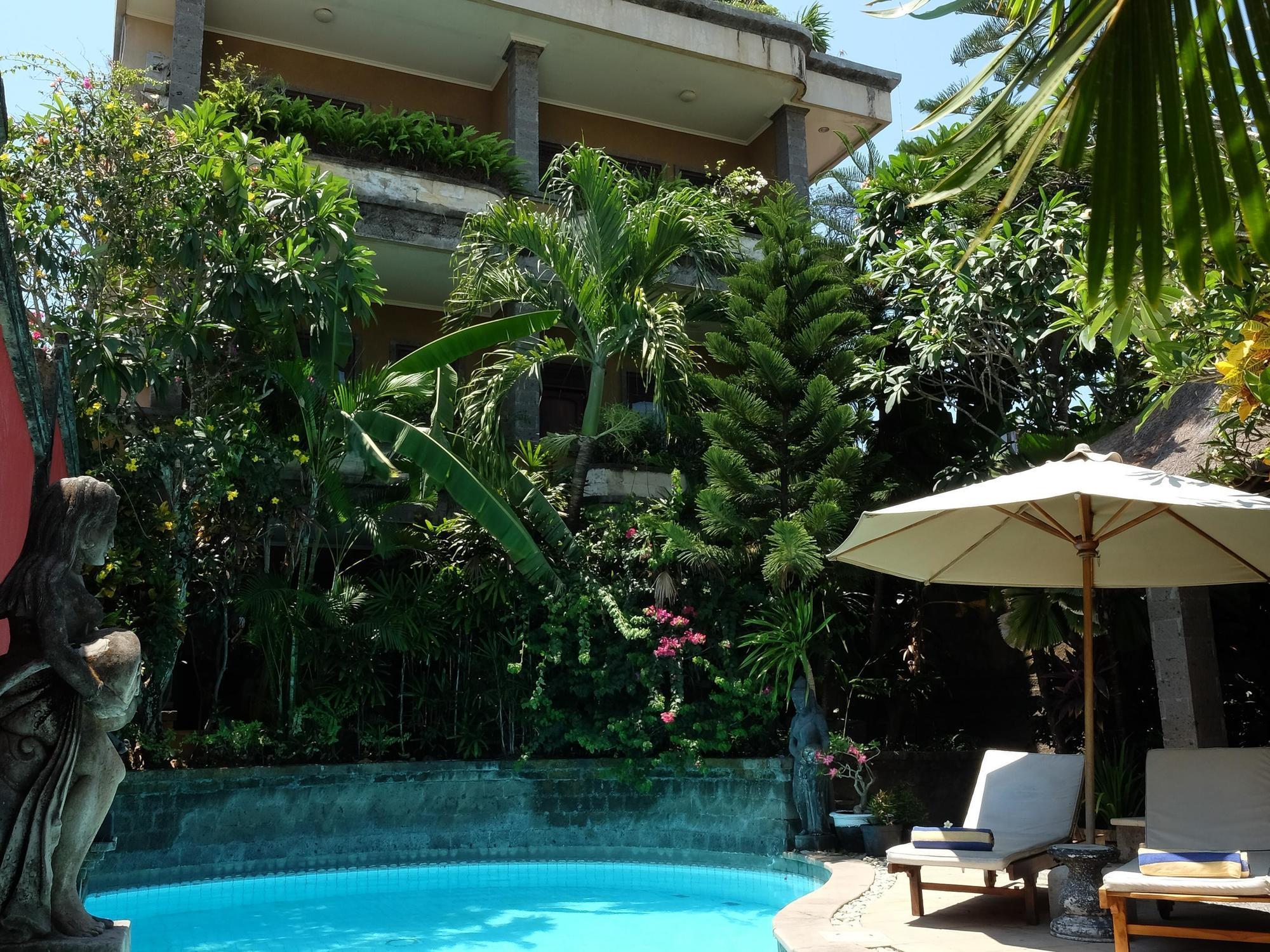 Ellies Hotel Nusa Dua  Ngoại thất bức ảnh